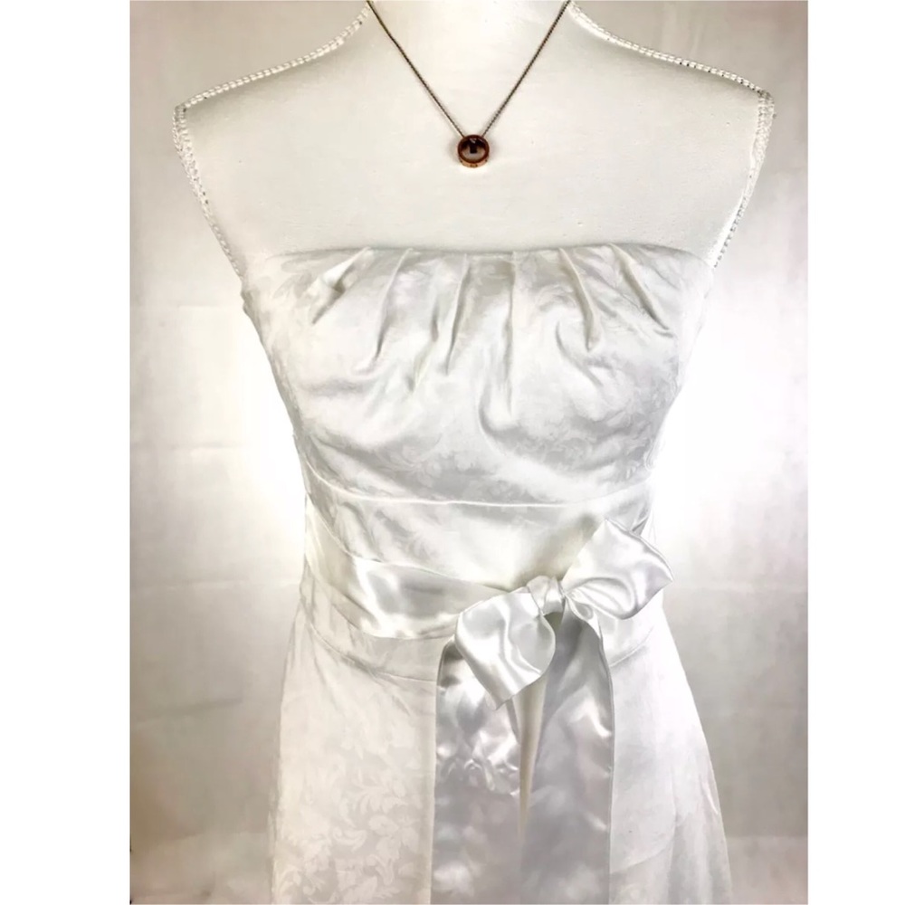 WHBM Strapless White Cocktail Dress - Picture 2 of 7